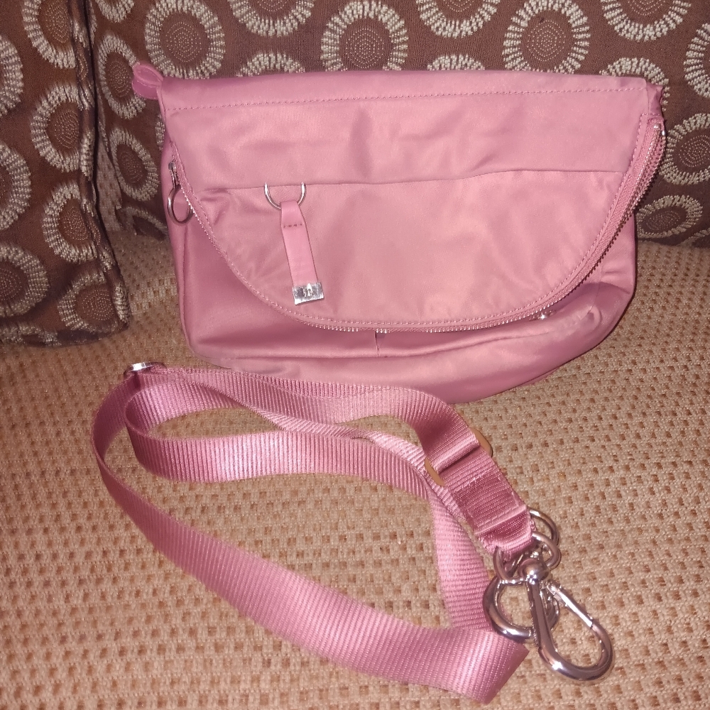 Lululemon Athletica Pink Nylon Crossbody Bag - Picture 4 of 4